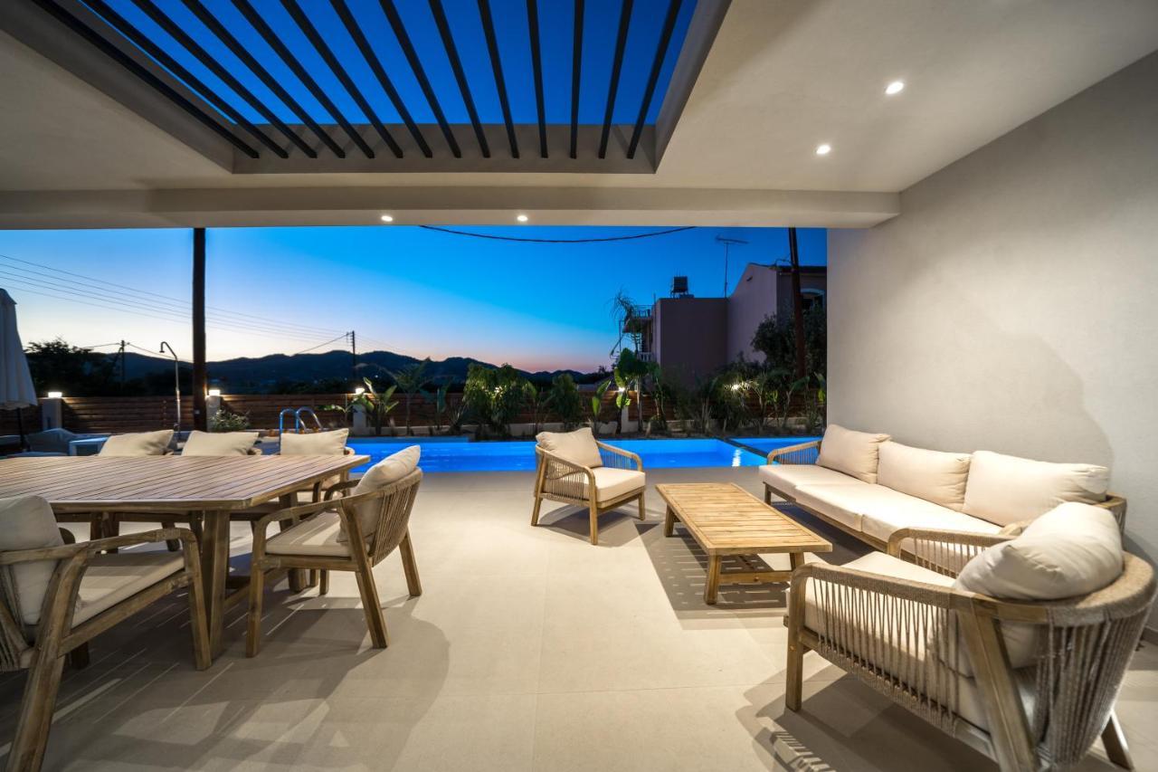 Villa Olira ✩ Private Pool ✩ Modern Design Alikianos Esterno foto