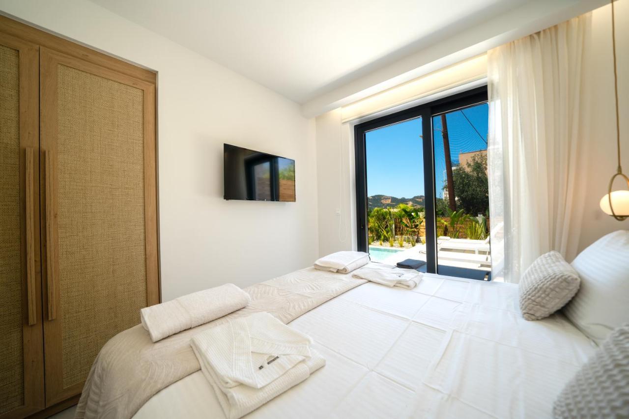 Villa Olira ✩ Private Pool ✩ Modern Design Alikianos Esterno foto